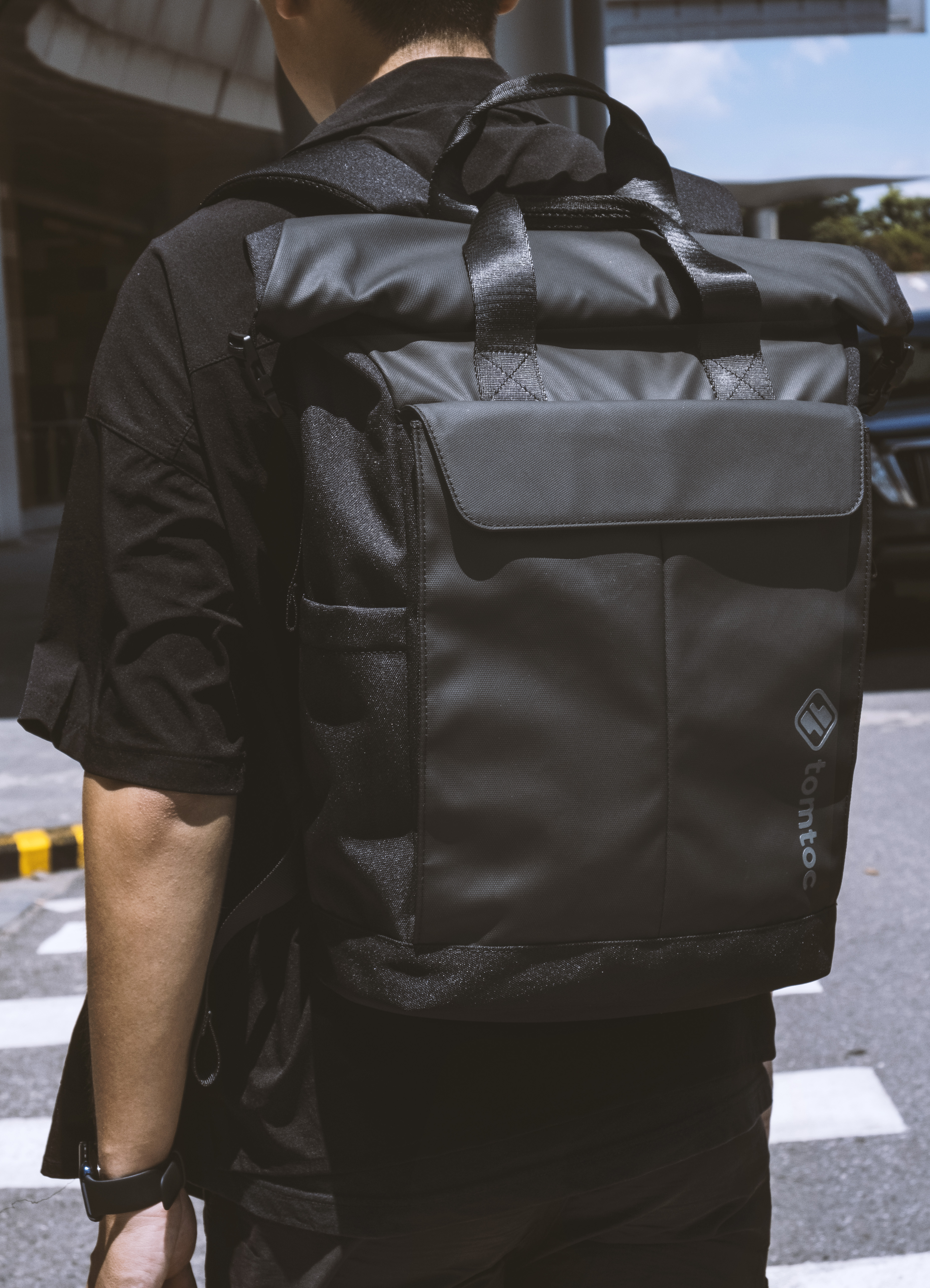 tomtoc backpack
